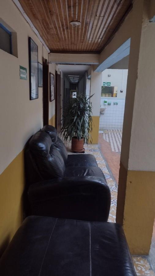 Hotel Valparaiso Ipiales Kültér fotó