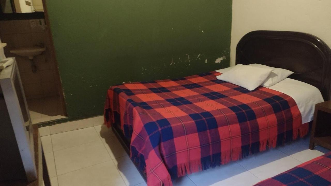 Hotel Valparaiso Ipiales Kültér fotó